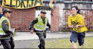 Illustration for article titled Presenting The 18-Minute Video Of Shin-Soo Choo's Failed Roadside Sobriety Test